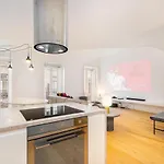 Whome | Ls48 Prime Location Luxury Duplex * Lisboa